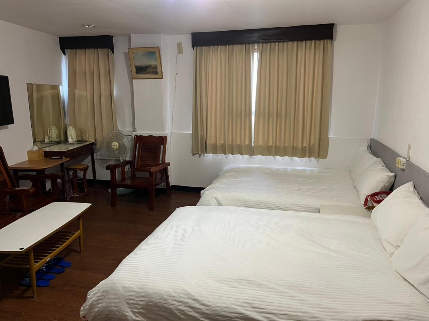 他里霧ta Li Woo Hotel Dounan Екстериор снимка